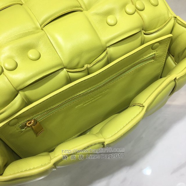Bottega veneta高端女包 96008 寶緹嘉新款枕頭鏈條包  BV經典款單肩斜挎手提女包  gxz1195